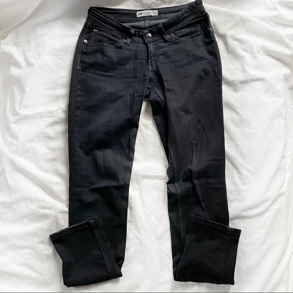 Levi’s Bold Curve Low Rise Skinny 7M